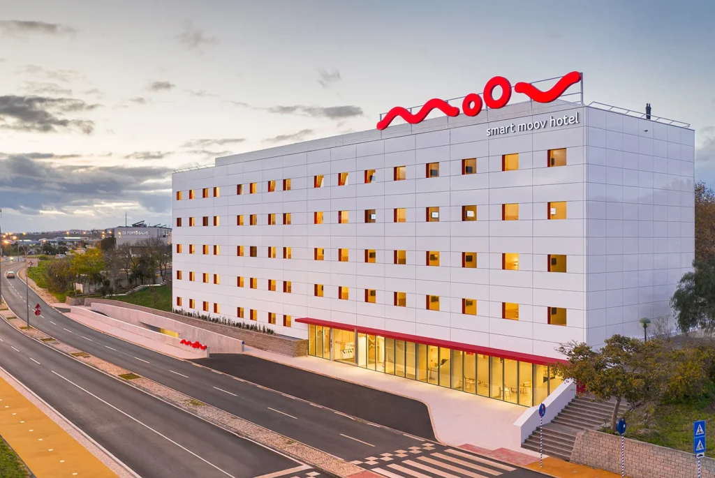 1-MoovHotelOeiras.webp